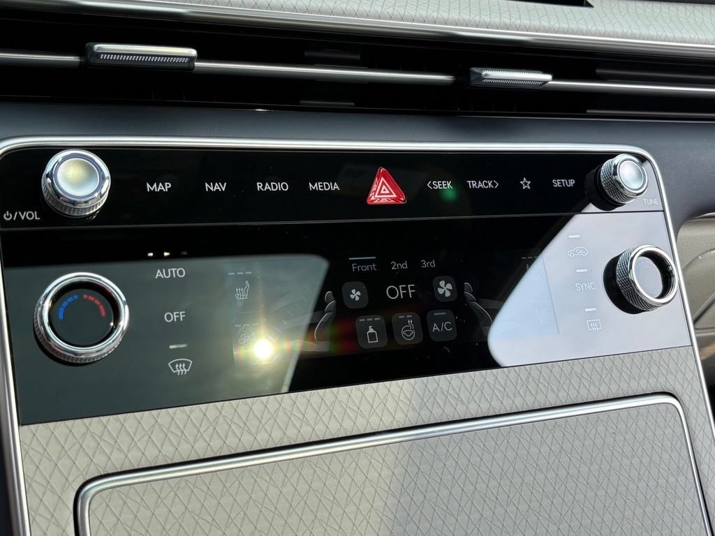 New 2026 Genesis GV80 3.5T Prestige AWD/4WD image 18