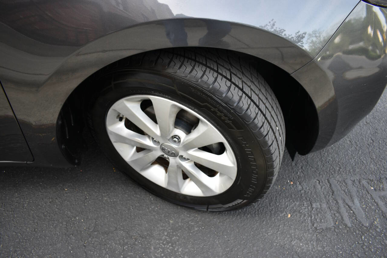 Used 2015 Kia Rio EX w/ Convenience Package FWD image 38