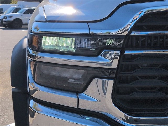 New 2026 RAM 5500 Tradesman w/ Chrome Appearance Group image 9