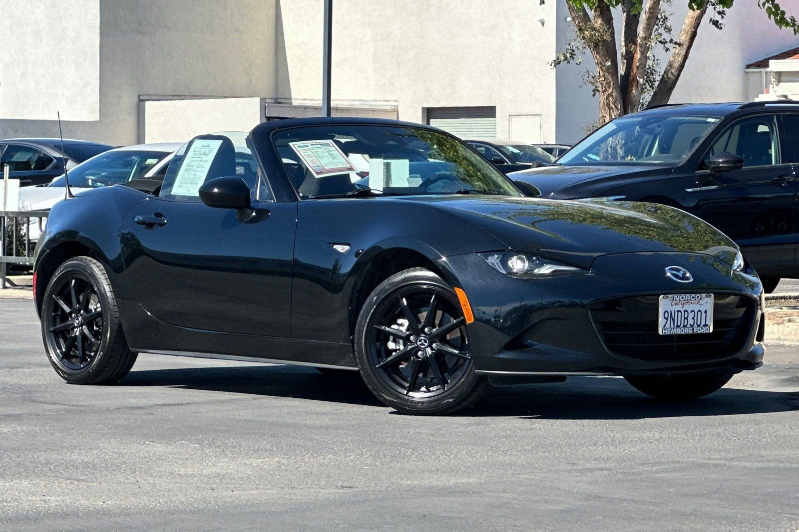 Used 2024 MAZDA MX-5 Miata Sport image 2