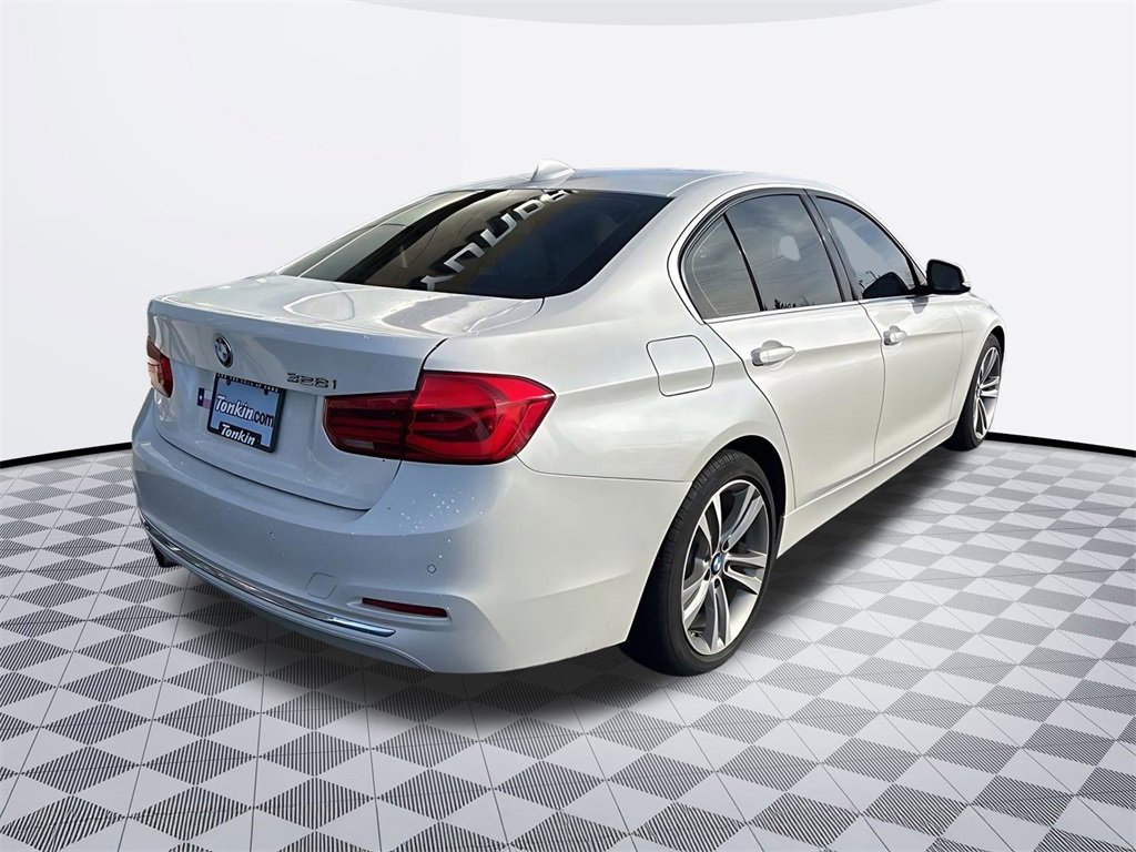 Used 2016 BMW 328i Sedan image 3