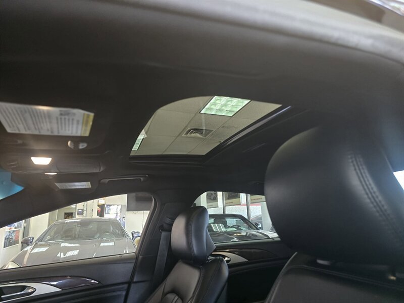 Used 2018 Lincoln MKZ Reserve w/ Climate Package AWD/4WD image 10