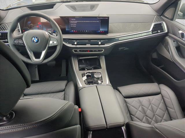 New 2026 BMW X5 xDrive50e w/ Climate Comfort Package image 15