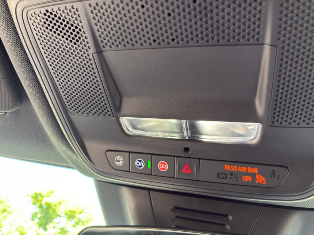 Used 2024 Chevrolet Equinox EV RS FWD image 55
