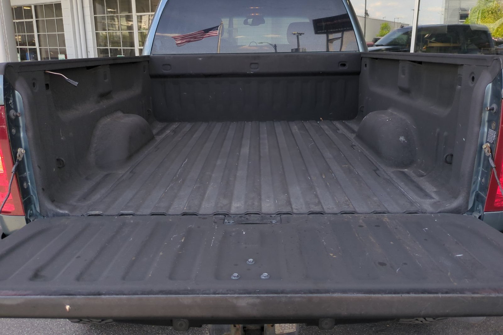 Used 2011 Chevrolet Silverado 2500 LTZ w/ LTZ Plus Package AWD/4WD image 16