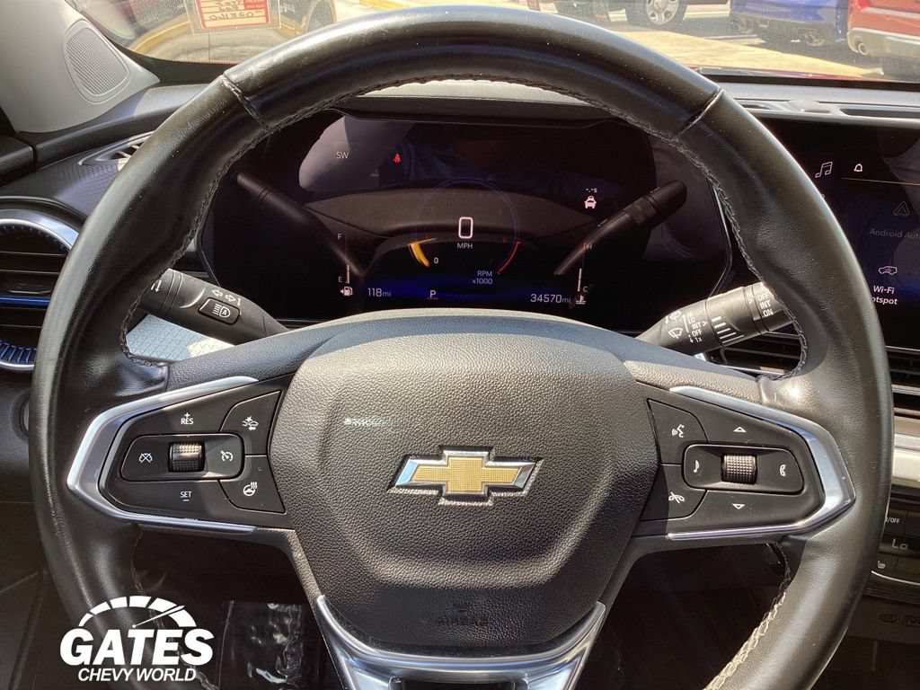 Used 2024 Chevrolet Trax LT w/ Driver Confidence Package FWD image 24