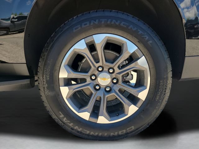 New 2026 Chevrolet Suburban LS w/ LPO, Dark Essentials Package RWD image 33