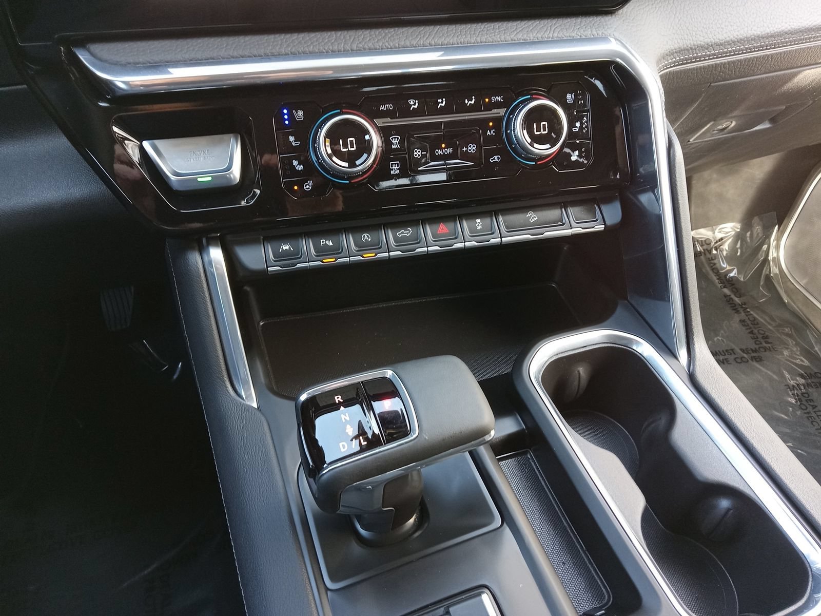 Used 2026 GMC Sierra 1500 Denali AWD/4WD image 18