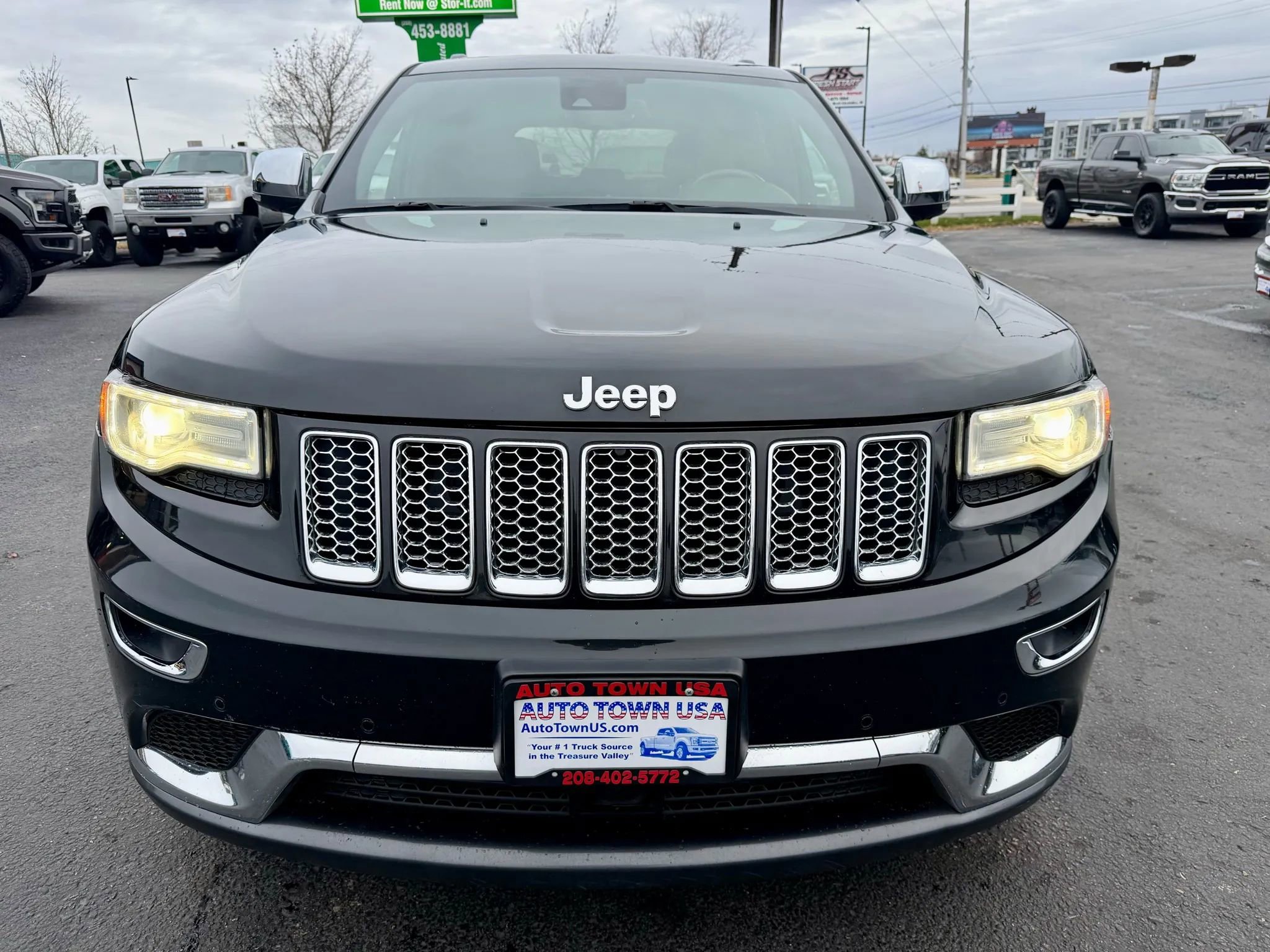 Used 2016 Jeep Grand Cherokee Summit image 10