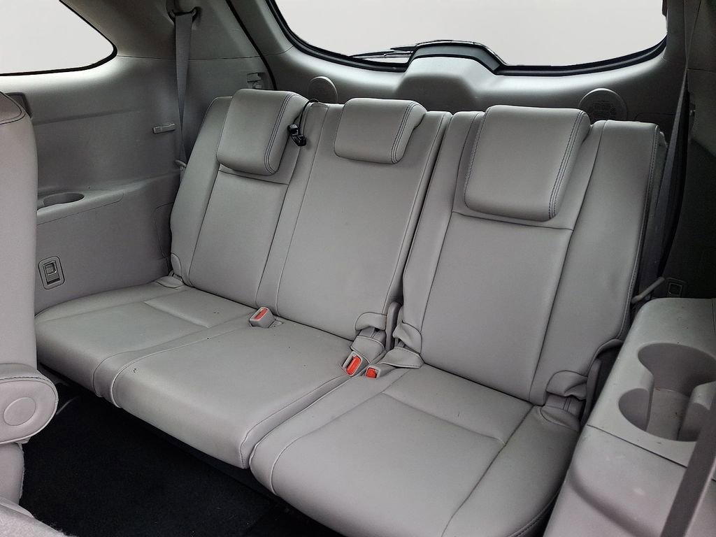 Used 2017 Toyota Highlander Limited image 11