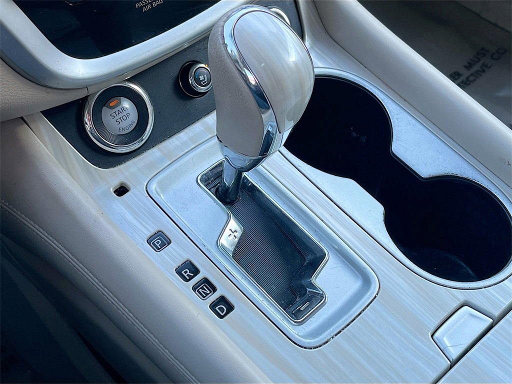 Used 2015 Nissan Murano Platinum w/ Cargo Package w/Cover image 17