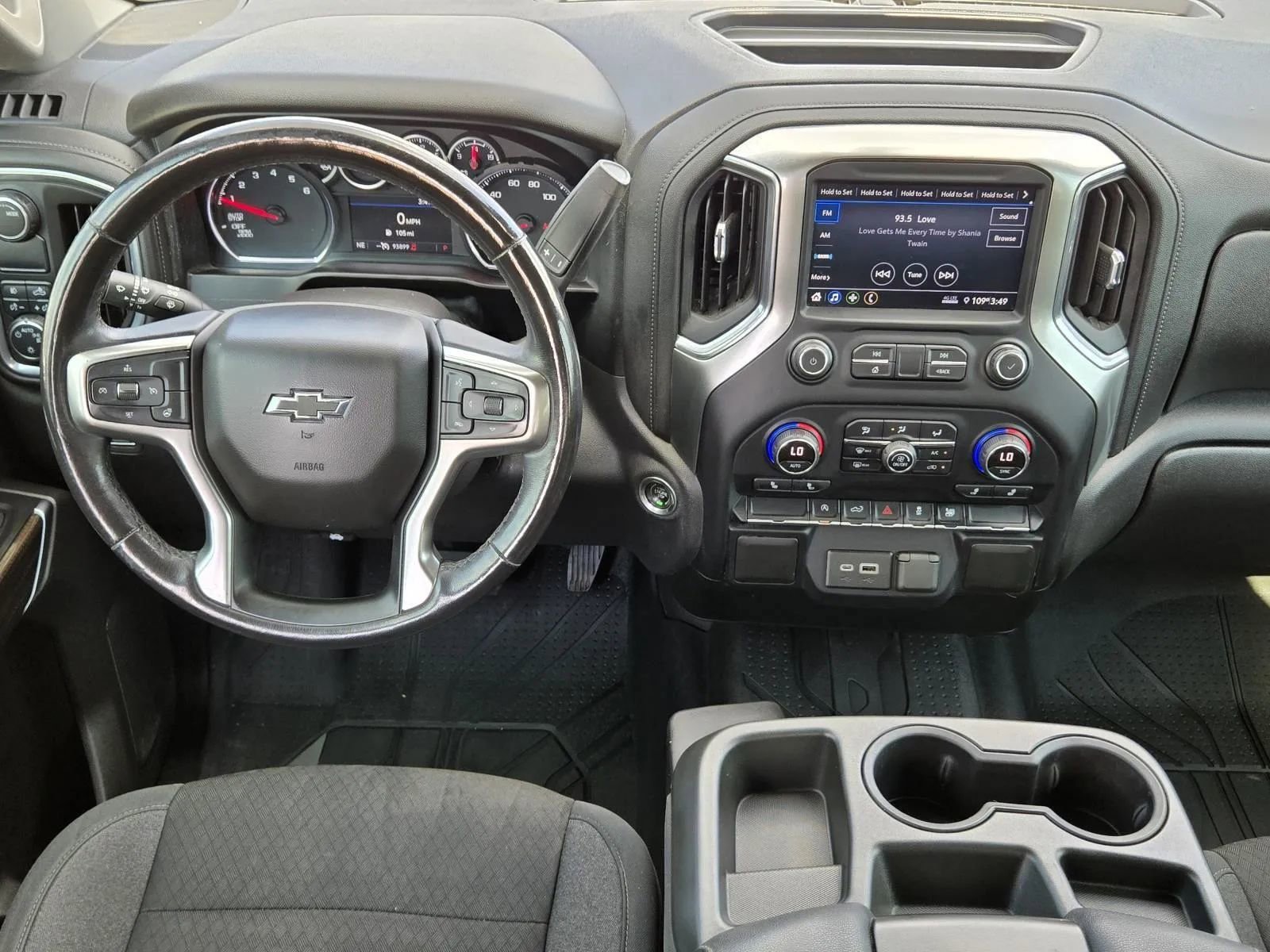 Used 2021 Chevrolet Silverado 1500 RST w/ Bed Protection Package image 10