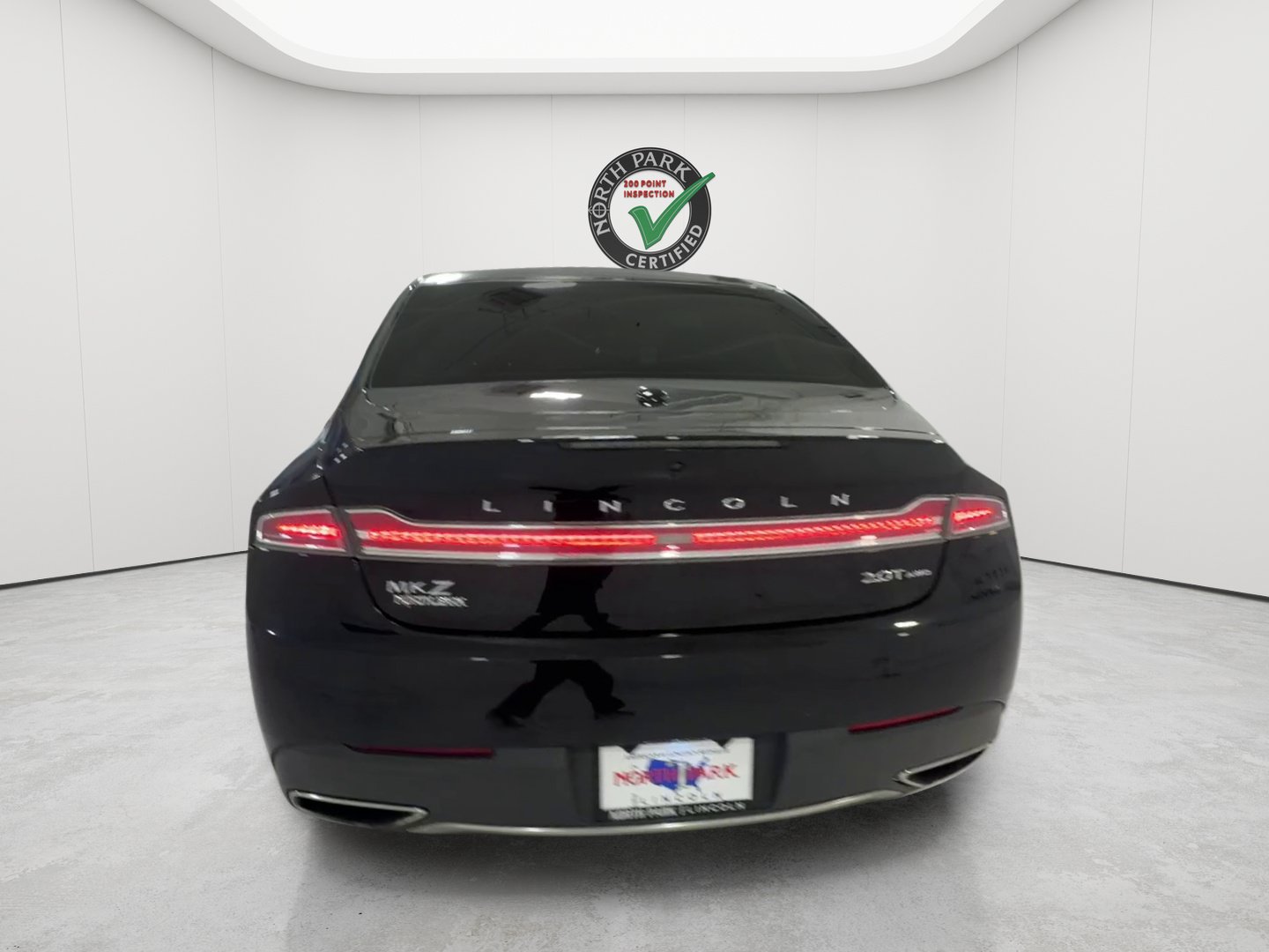 Used 2018 Lincoln MKZ Reserve w/ Magnetic Appearance Package AWD/4WD image 4