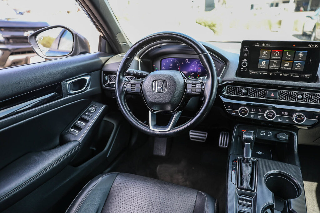Used 2022 Honda Civic Sport Touring image 5