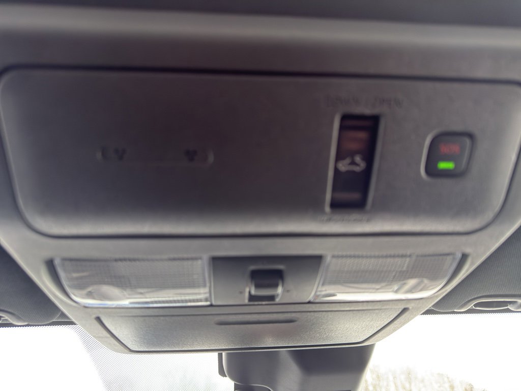 Used 2022 Nissan Frontier PRO-4X image 22