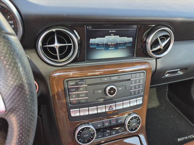 Used 2020 Mercedes-Benz SLC 300 image 8