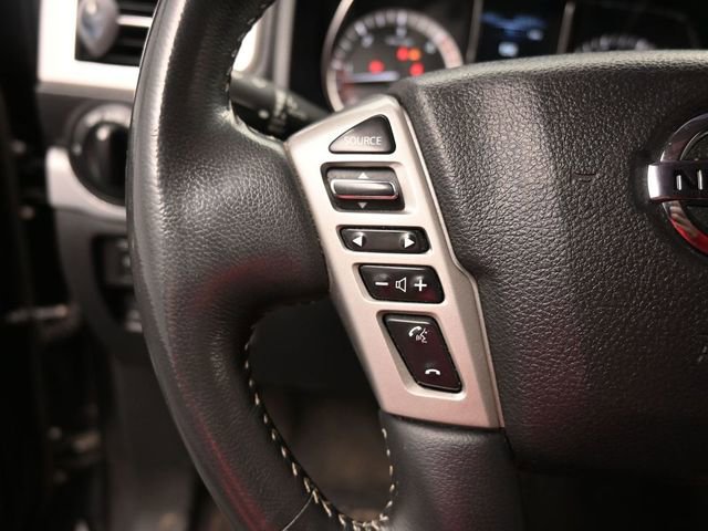 Used 2016 Nissan Titan PRO-4X w/ Pro-4x Convenience Package AWD/4WD image 20