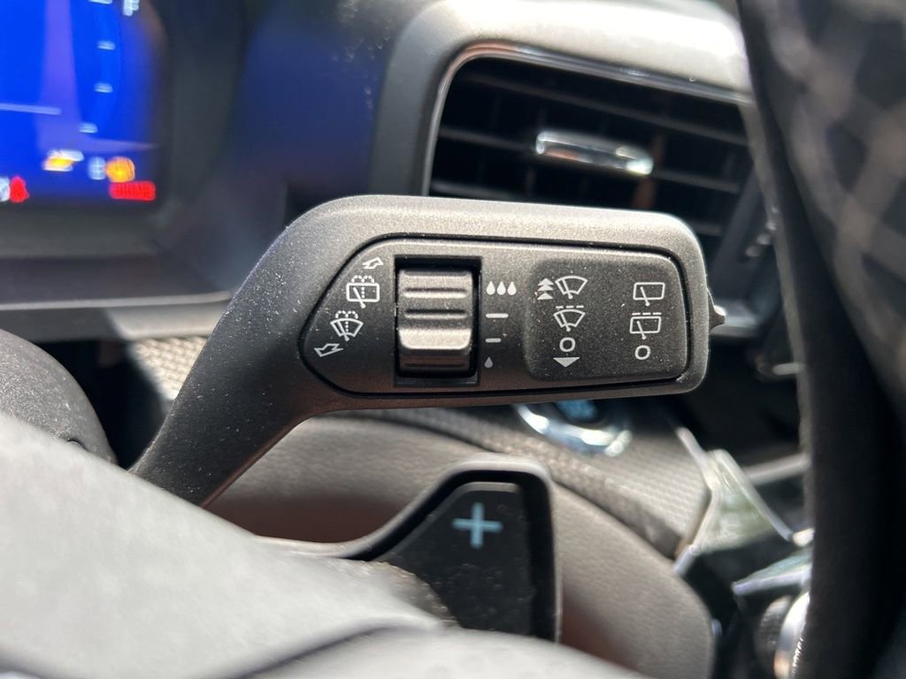Used 2023 Ford Explorer ST AWD/4WD image 23