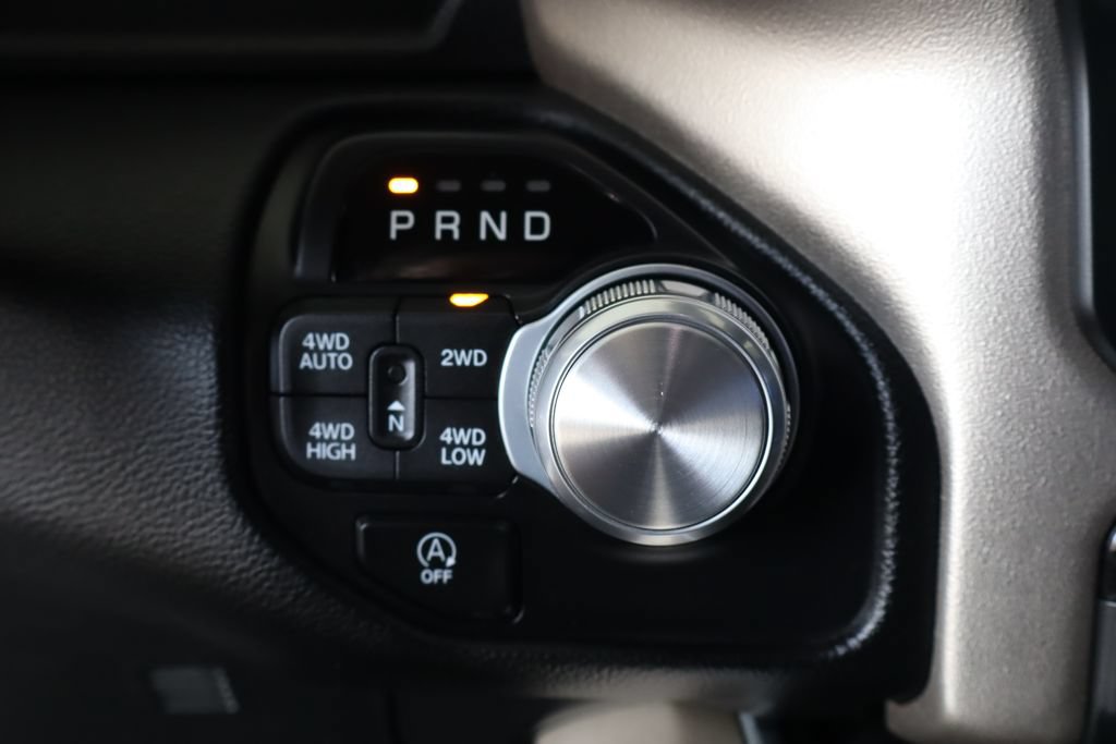 Used 2019 RAM 1500 Laramie AWD/4WD image 23