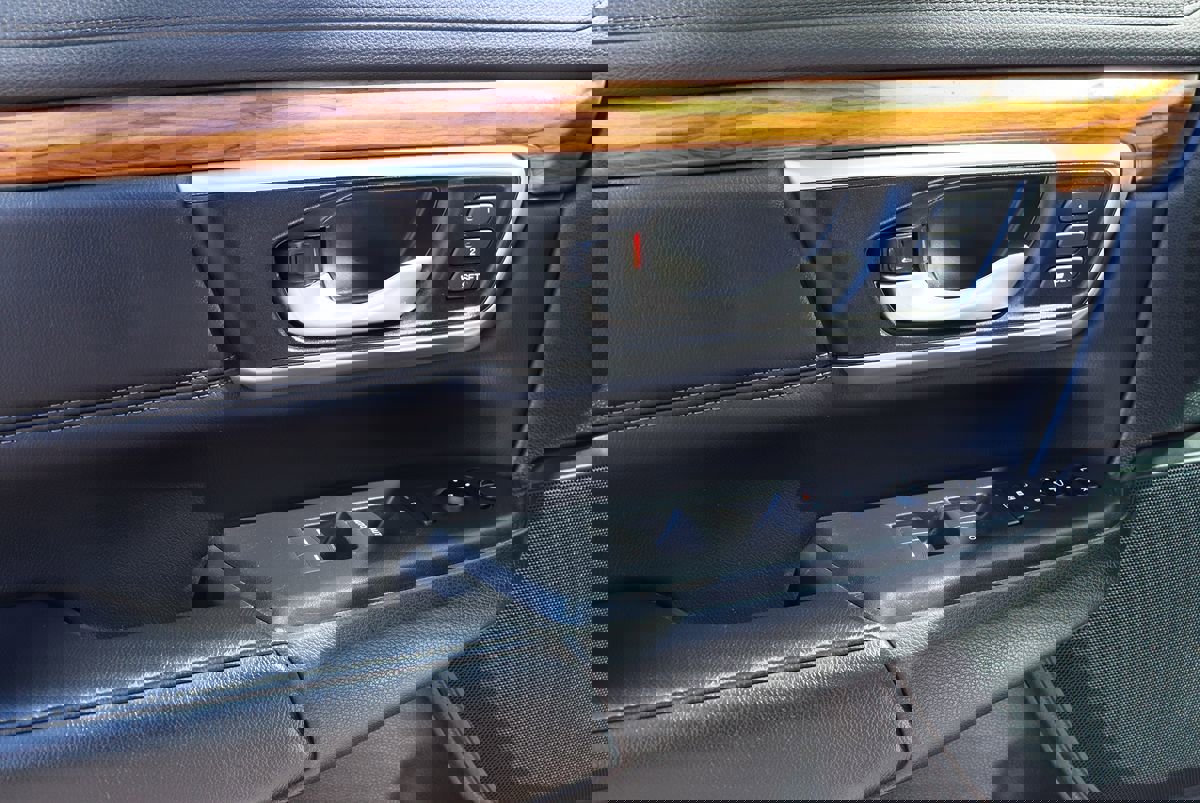 Used 2019 Honda CR-V EX-L image 38