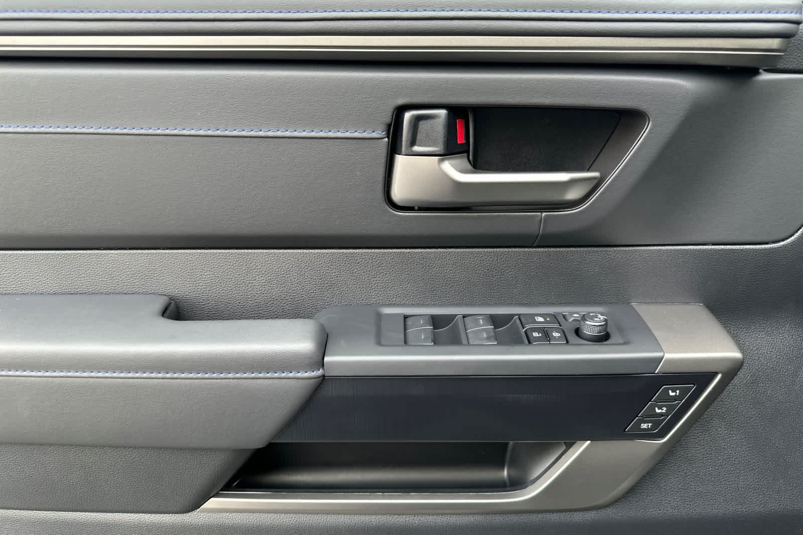 New 2026 Toyota Tundra Platinum AWD/4WD image 12