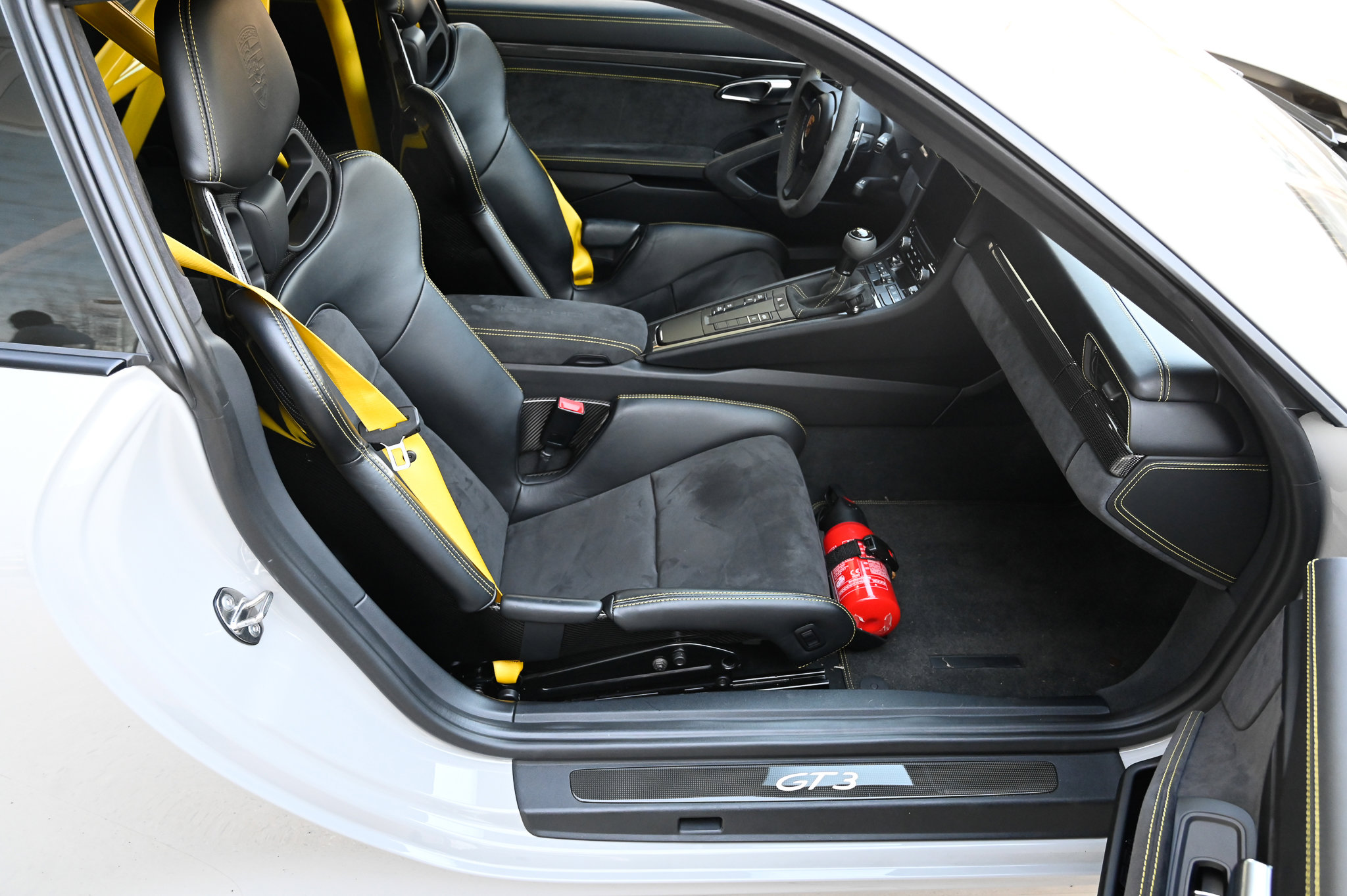 Used 2018 Porsche 911 GT3 image 39