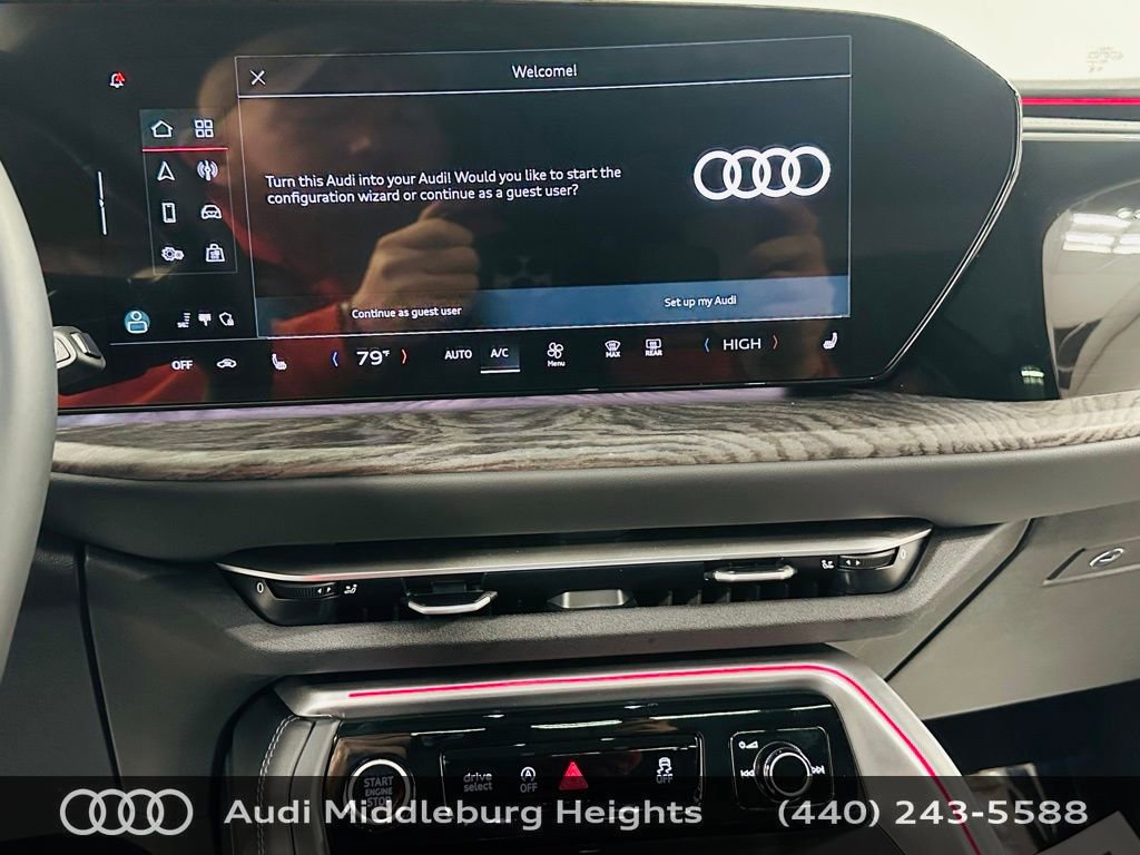 Certified 2025 Audi Q5 Premium w/ Convenience Package image 13