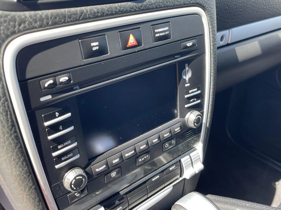 Used 2009 Porsche Cayenne GTS image 36