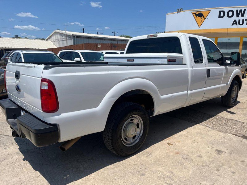 Used 2015 Ford F350 XL image 4