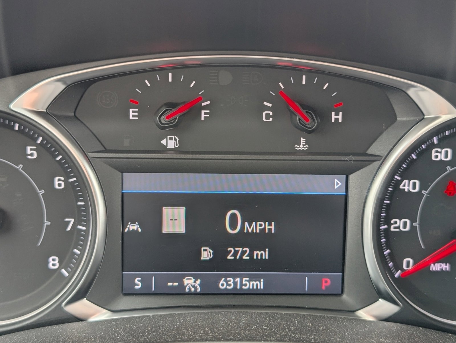 Used 2024 GMC Terrain SLT w/ Infotainment Package II image 11