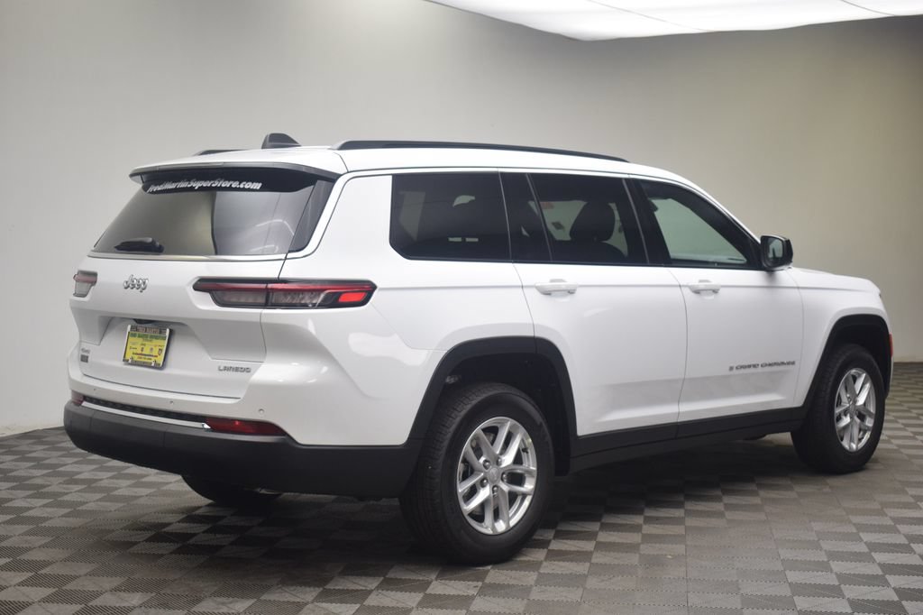 New 2026 Jeep Grand Cherokee L Laredo w/ Trailer Tow Package AWD/4WD image 5