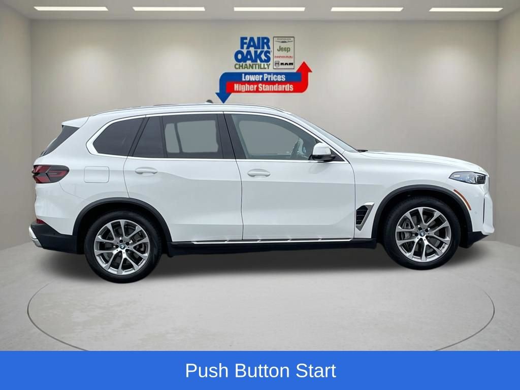 Used 2025 BMW X5 xDrive50e AWD/4WD image 6