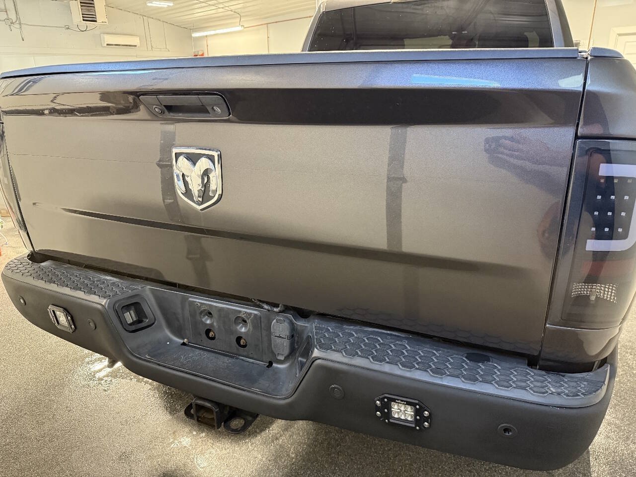 Used 2017 RAM 2500 Tradesman w/ Chrome Appearance Group AWD/4WD image 8
