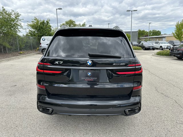Used 2024 BMW X7 xDrive40i w/ M Sport Package AWD/4WD image 6