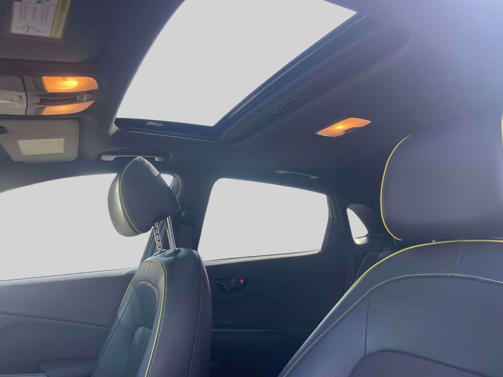 Used 2018 Hyundai Kona Limited image 20