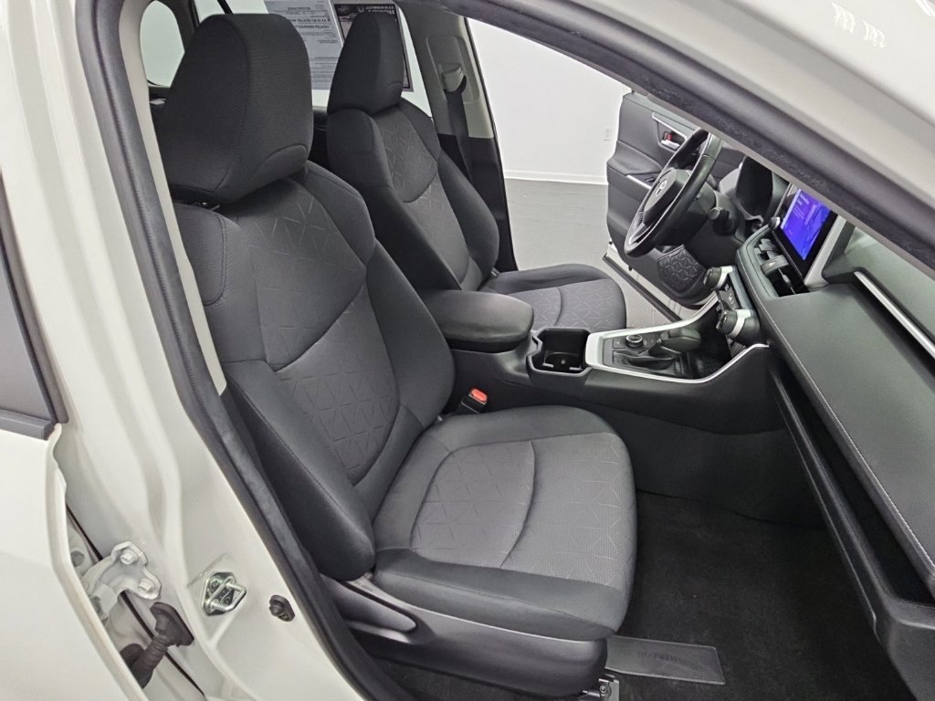Used 2023 Toyota RAV4 XLE w/ Convenience Package AWD/4WD image 40