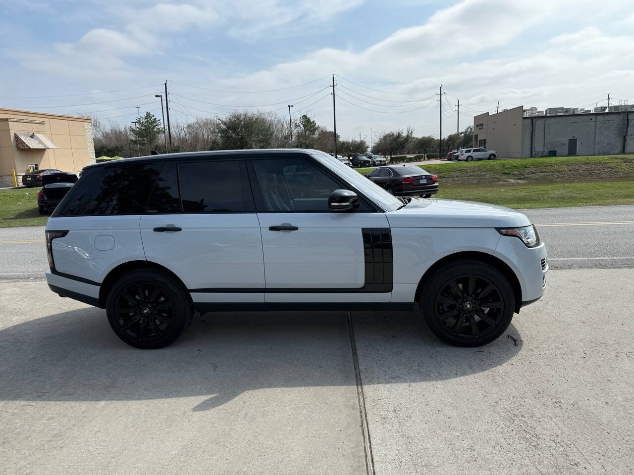 Used 2016 Land Rover Range Rover HSE AWD/4WD image 11
