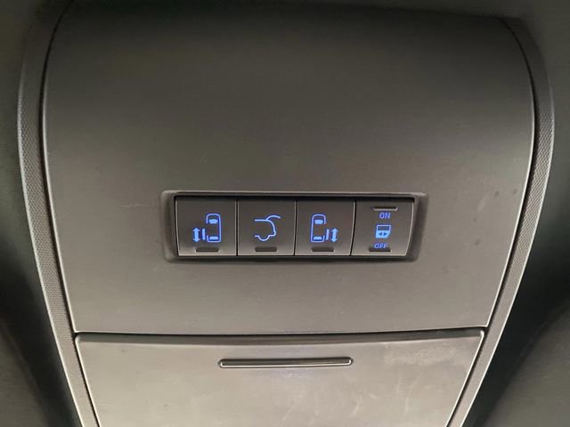 Used 2019 Dodge Grand Caravan SXT image 23