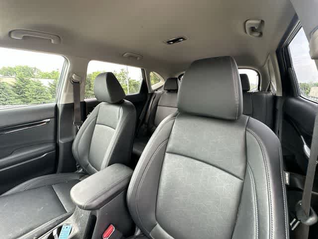 Used 2025 Kia Seltos EX AWD/4WD image 17