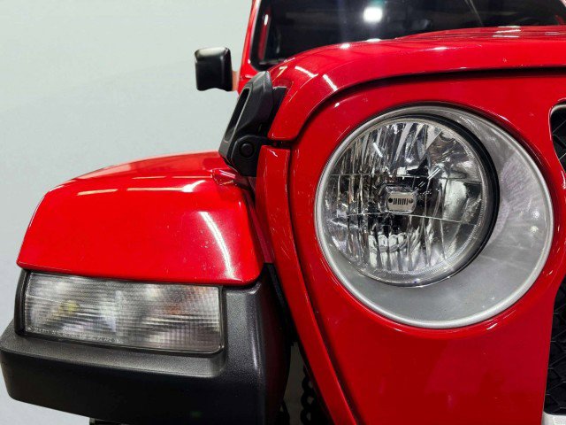 Used 2021 Jeep Gladiator Overland w/ Popular Equipment Package image 57