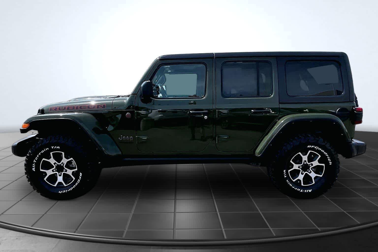 Used 2021 Jeep Wrangler Unlimited Rubicon AWD/4WD image 3