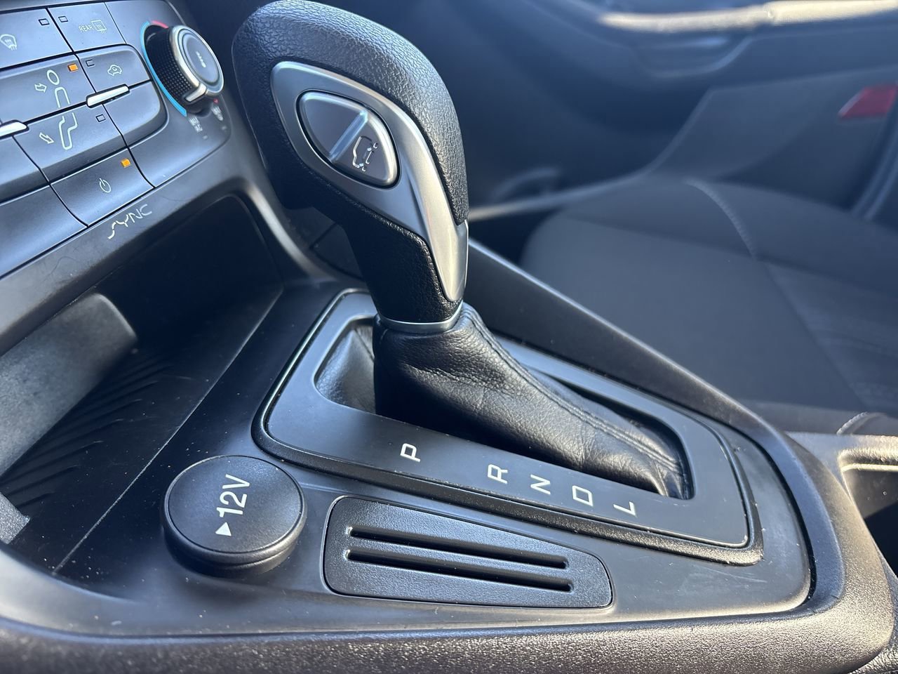 Used 2018 Ford Focus SE image 23