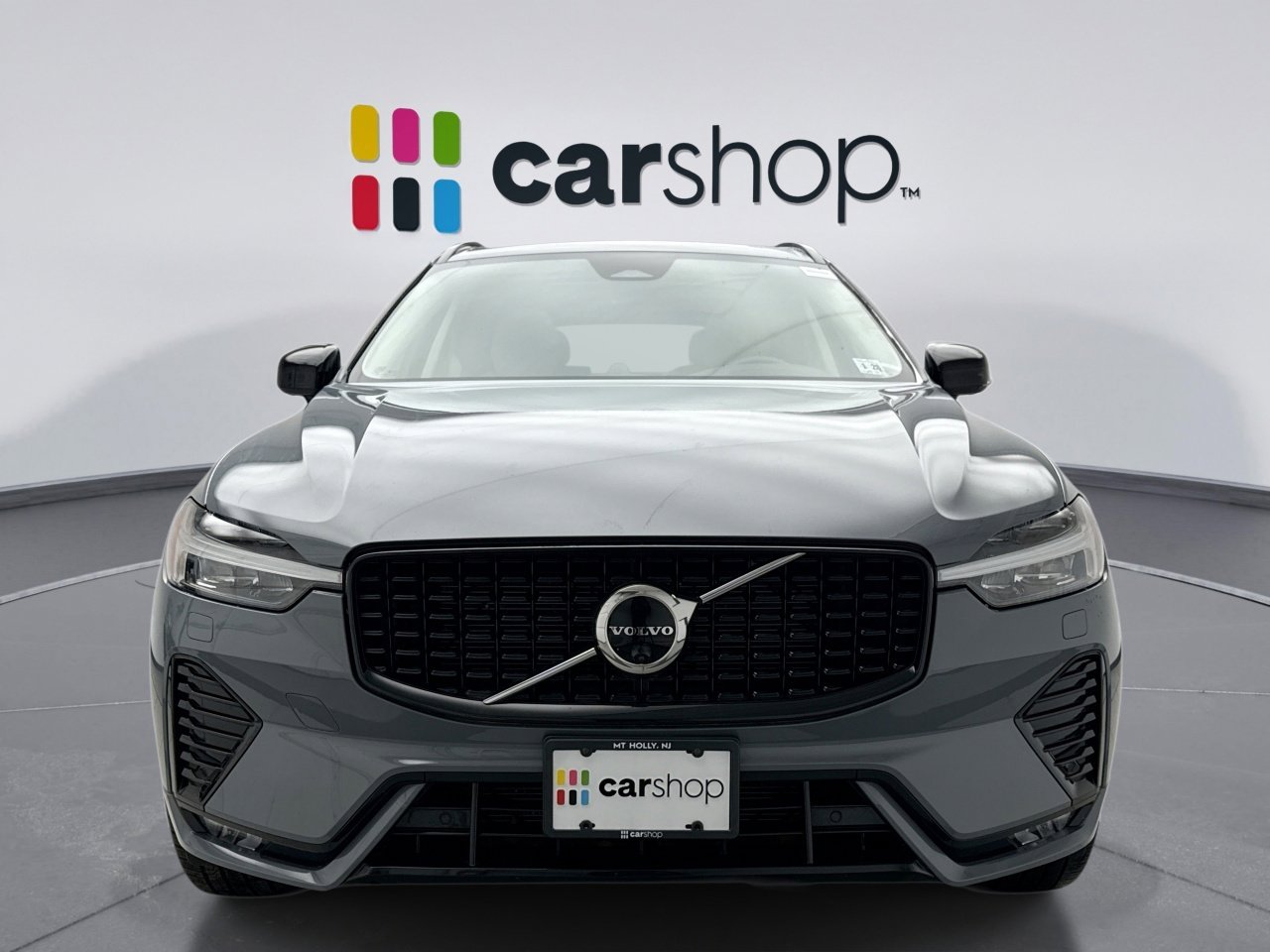 Used 2023 Volvo XC60 B6 Ultimate w/ Climate Package image 8