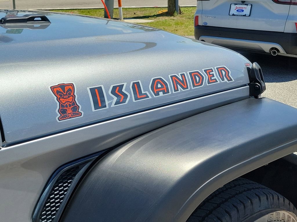 Used 2021 Jeep Wrangler Unlimited Islander image 5