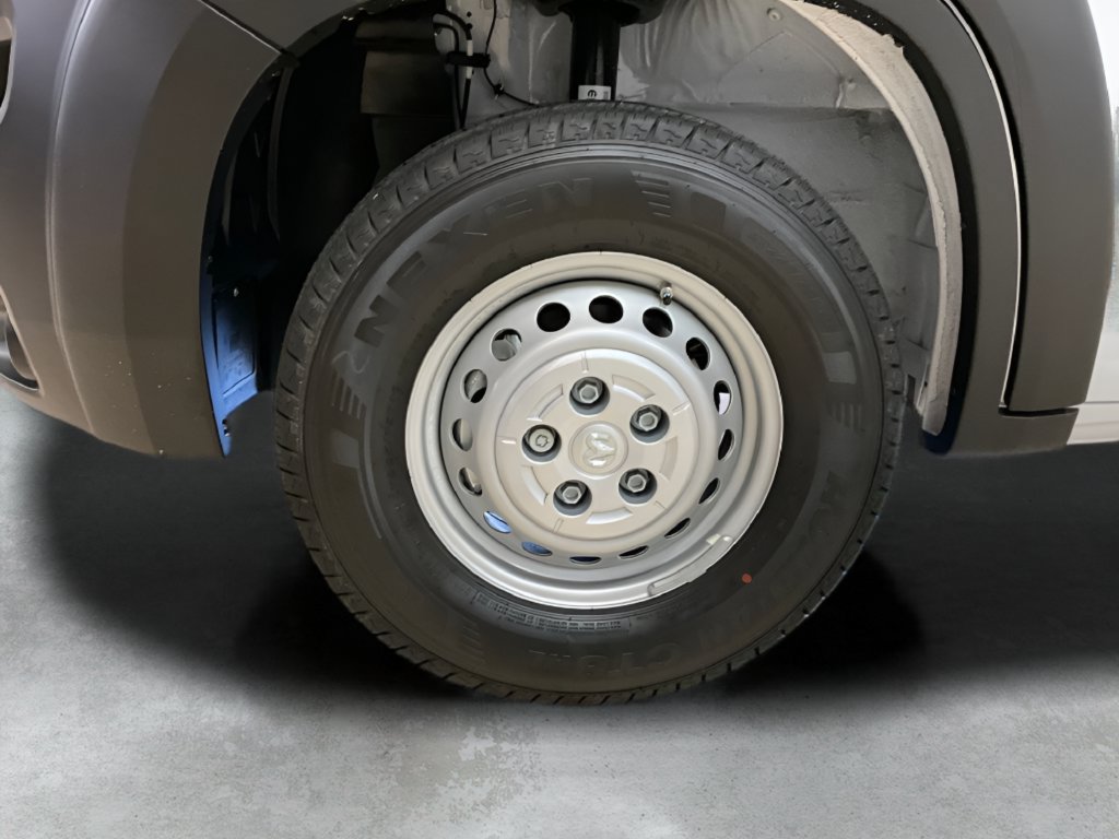 New 2026 RAM ProMaster 2500 w/ Convenience Group FWD image 15