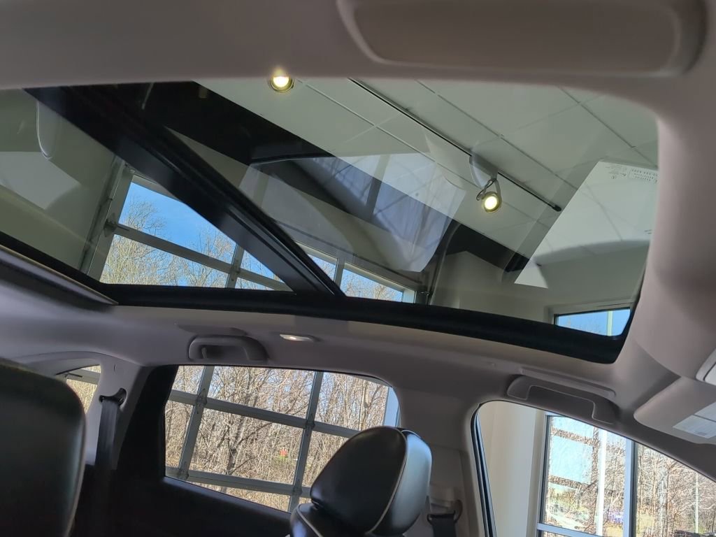 Certified 2025 Acura RDX SH-AWD w/ Advance Package image 59