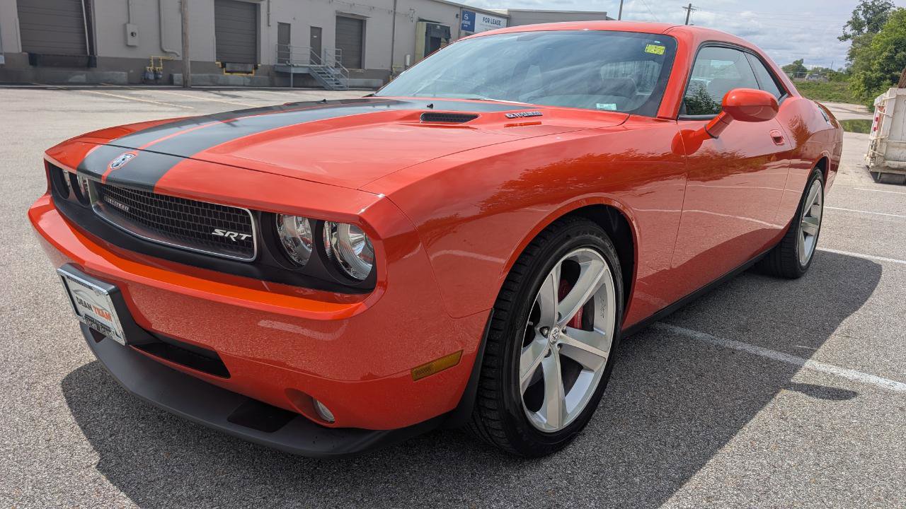 Used 2008 Dodge Challenger SRT8 RWD image 3