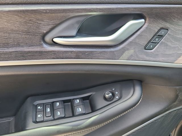 Used 2024 Jeep Grand Cherokee Limited 4xe AWD/4WD image 18