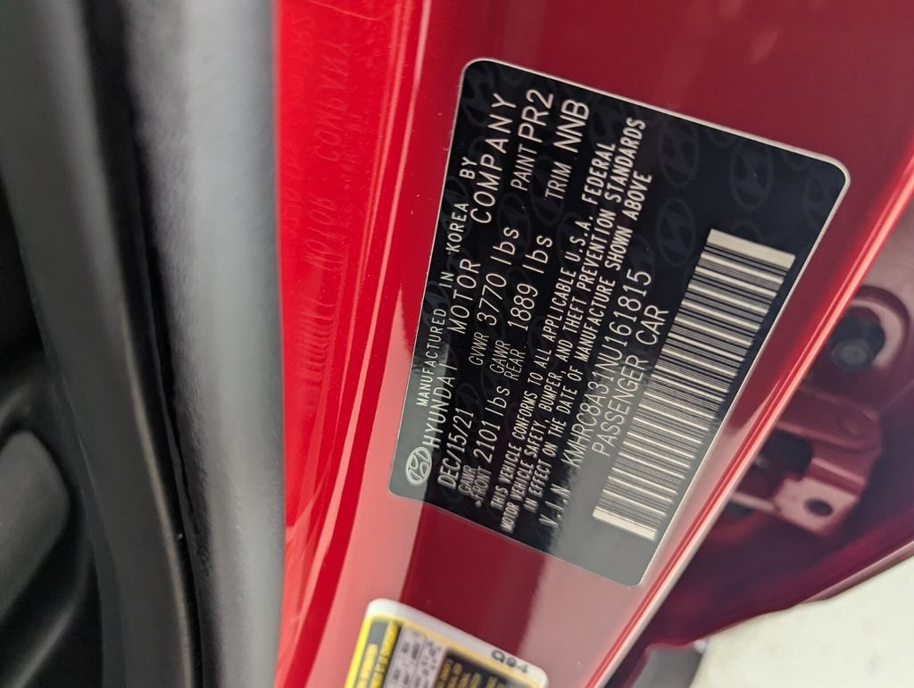Used 2022 Hyundai Venue Limited FWD image 27