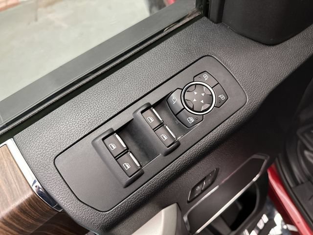 Used 2016 Ford F150 Lariat w/ Equipment Group 502A Luxury AWD/4WD image 18